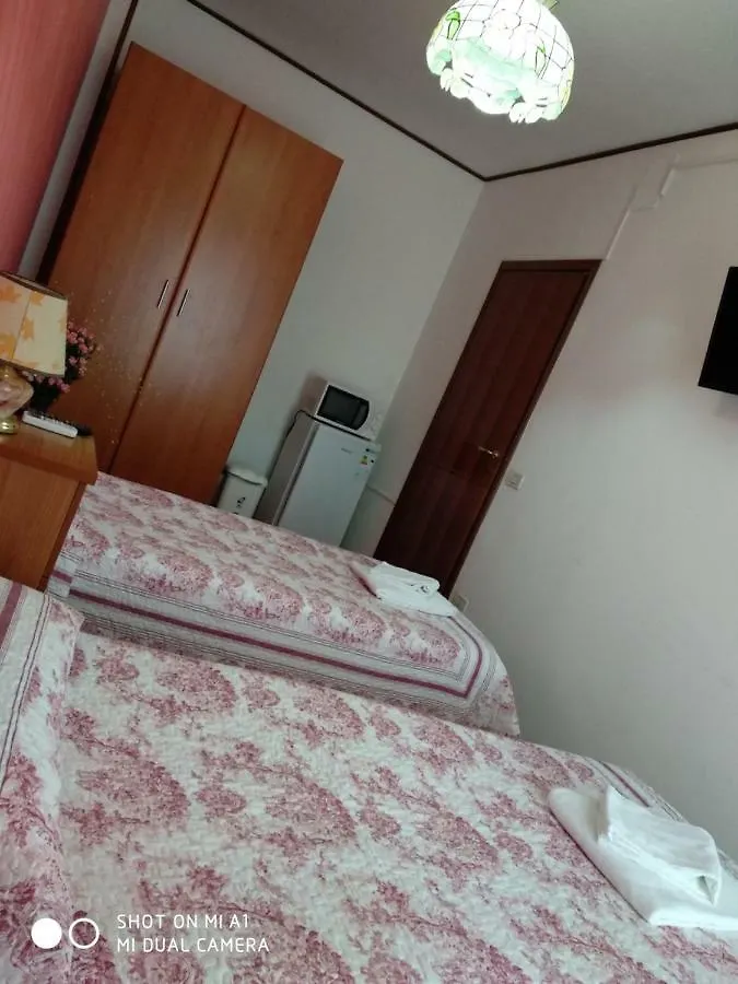 Pensión Chowdhury House Unit 2 Mestre