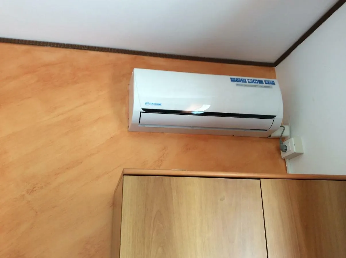 Chowdhury House Unit 2 Mestre