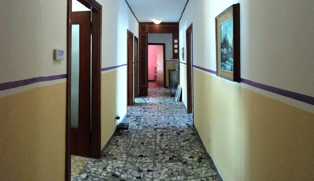 Pensión Chowdhury House Unit 2 Mestre